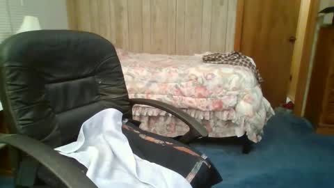 SXECPL55 at G mail Dot Com online show from 02-17-25, 11:53