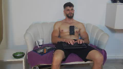 Snapshot of mauro_real_man chatting on 06-30-26, 05:58 mauro_real_man online show from 06-30-26, 05:58