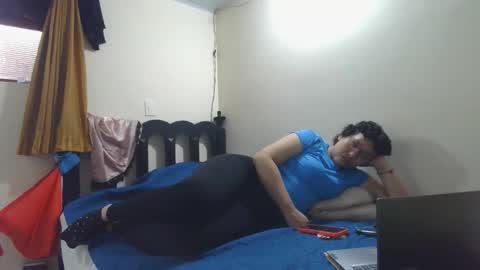 mauroluxandra online show from 05-27-26, 06:05