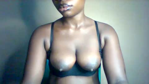 Maverlous pussy online show from 03-12-26, 11:44