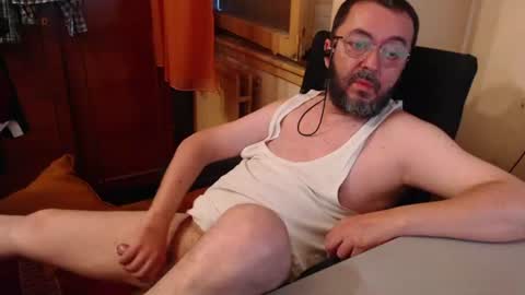 Snapshot of max818k chatting on 07-18-26, 05:50 Max online show from 07-18-26, 05:50