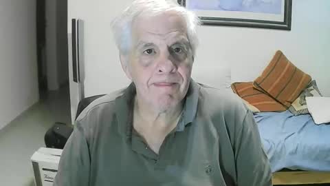 Snapshot of max_2017 chatting on 12-09-24, 02:02 max_2017 online show from 12-09-24, 02:02