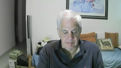 Snapshot of max_2017 chatting on 12-24-24, 02:54 max_2017 online show from 12-24-24, 02:54