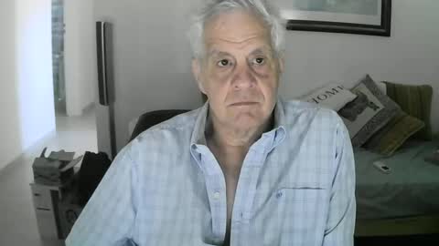 Snapshot of max_2017 chatting on 01-01-25, 09:31 max_2017 online show from 01-01-25, 09:31