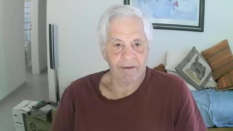 Snapshot of max_2017 chatting on 02-08-25, 07:27 max_2017 online show from 02-08-25, 07:27