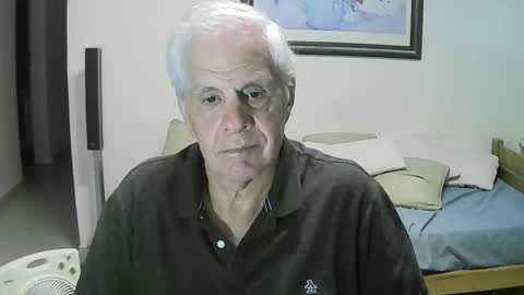 Snapshot of max_2017 chatting on 04-01-26, 02:01 max_2017 online show from 04-01-26, 02:01