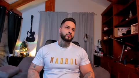 max D. online show from 01-13-25, 01:49