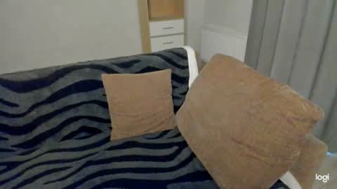Snapshot of max_foks_ chatting on 07-13-26, 06:16 max_foks_ online show from 07-13-26, 06:16