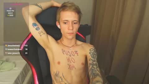 Max Gen with tats 24years  And Ethan without tats 20 years online show from 03-03-25, 05:39