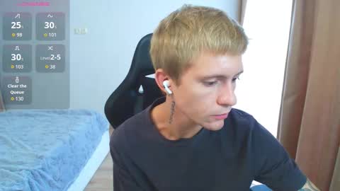 Max Gen with tats 24years  And Ethan without tats 20 years online show from 09-27-25, 11:48