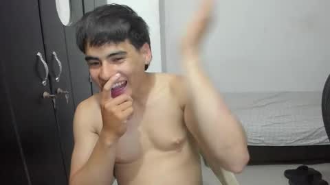 Snapshot of max_miller66 chatting on 04-19-26, 03:06 Max online show from 04-19-26, 03:06