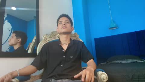 Snapshot of max_myerss chatting on 03-27-26, 07:57 Max Myerss online show from 03-27-26, 07:57