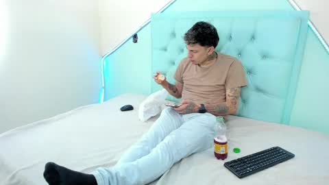 max_sstteel online show from 04-09-26, 01:16