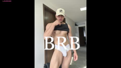 Snapshot of max_valiant1 chatting on 07-15-26, 11:15 max_valiant1 online show from 07-15-26, 11:15