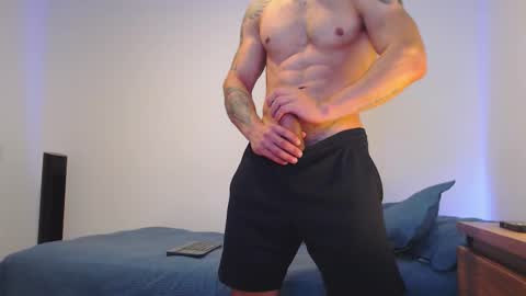 max_xl_ online show from 02-11-26, 03:17