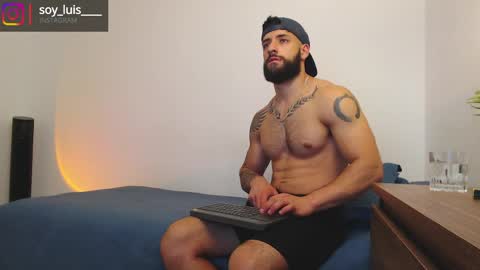 max_xl_ online show from 05-15-26, 02:40