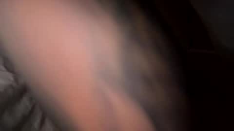 maxbee1323 online show from 04-17-26, 08:06