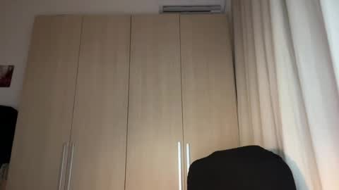 maxbillo online show from 07-16-26, 10:49