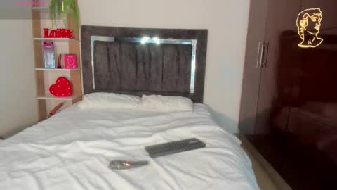 Maximiliano online show from 03-20-26, 08:46