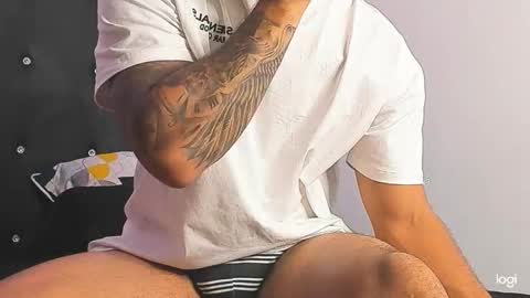 Maximo online show from 12-21-25, 03:24