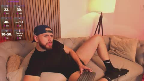 Maximo Wolf online show from 01-15-26, 09:18