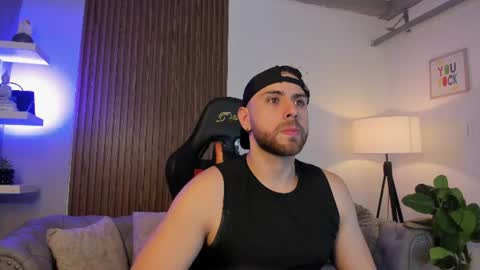 Snapshot of maximo_wolf1 chatting on 07-16-26, 10:49 Maximo Wolf online show from 07-16-26, 10:49
