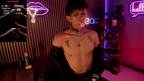 MAXIMO online show from 04-16-26, 04:35