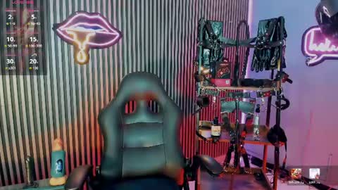MAXIMO online show from 07-14-26, 03:11