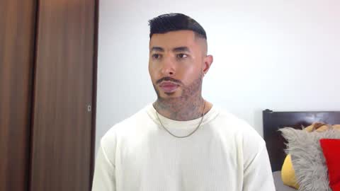 Independent Model online show from 02-14-26, 04:09