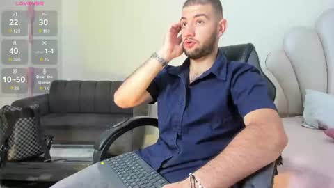 Snapshot of maximusclark1_ chatting on 07-10-26, 11:57 Maximus online show from 07-10-26, 11:57