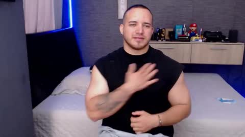 maximus online show from 04-07-26, 04:07