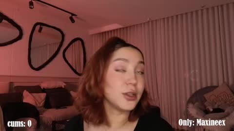 Maxine online show from 03-19-26, 11:42