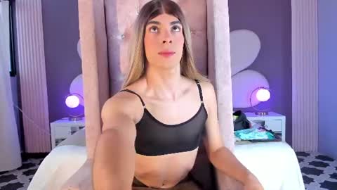 Maxi Rogers online show from 07-06-26, 11:29