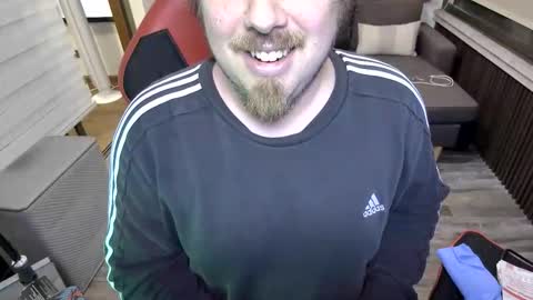 Snapshot of maxredz chatting on 02-03-26, 03:26 Max online show from 02-03-26, 03:26