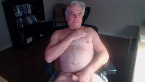 Snapshot of maxsterize2 chatting on 03-19-26, 01:53 maxsterize2 online show from 03-19-26, 01:53