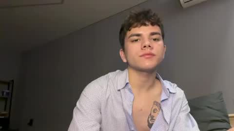 Snapshot of maxwoolf chatting on 04-29-26, 05:30 Max online show from 04-29-26, 05:30