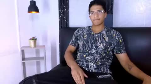 Max Wyatt online show from 06-27-26, 06:46