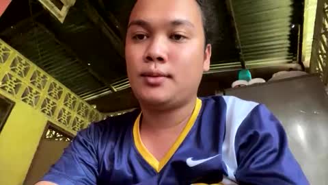 Snapshot of maxxi_18 chatting on 03-22-26, 11:52 maxxi_18 online show from 03-22-26, 11:52