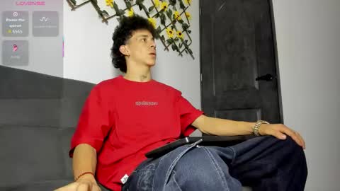 Max online show from 03-17-26, 01:54