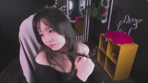 may_lings online show from 06-17-26, 11:12
