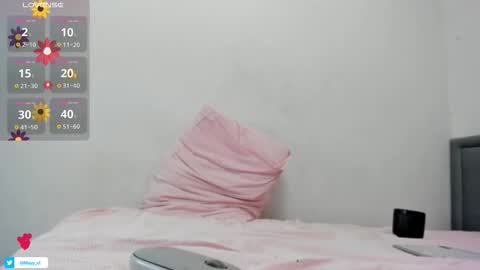 Snapshot of may_xx chatting on 03-22-26, 09:18 may_xx online show from 03-22-26, 09:18