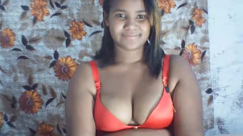 maya275326 online show from 07-08-26, 06:34