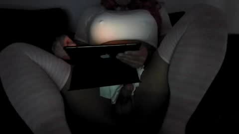 Maya online show from 04-18-26, 02:54