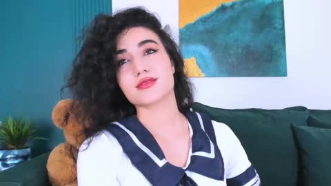 Maya online show from 11-04-25, 02:38