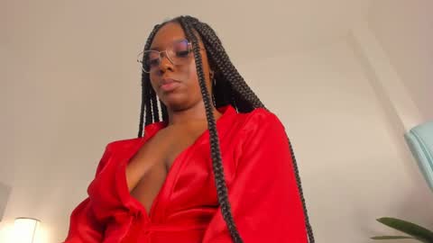 Snapshot of mayacardenas chatting on 02-15-25, 02:58 Maya online show from 02-15-25, 02:58