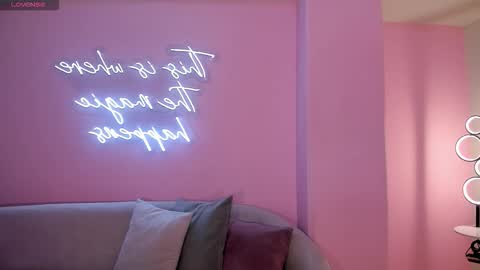 Maya online show from 03-22-26, 03:32