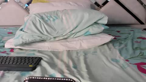 Maybelline69 online show from 04-01-26, 10:05