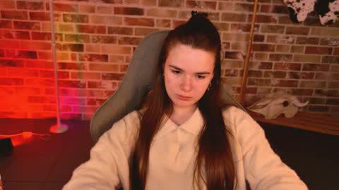 maybloom_ online show from 03-28-26, 09:09