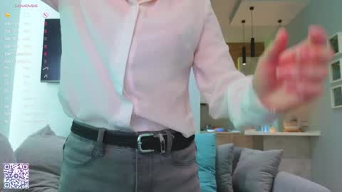 My name Casey  online show from 05-19-26, 04:08