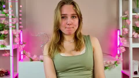 Megan online show from 02-10-26, 04:27